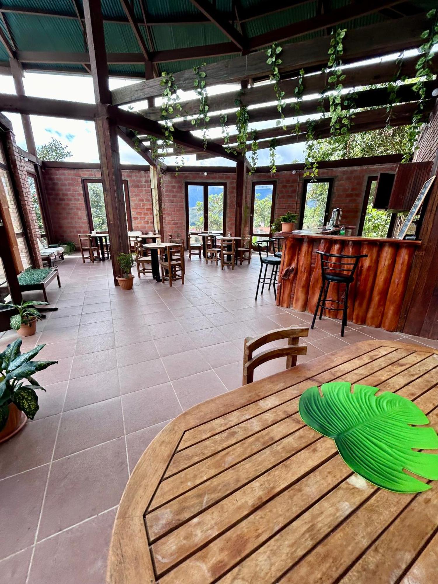Villa Camila Hostel Коройко Екстер'єр фото
